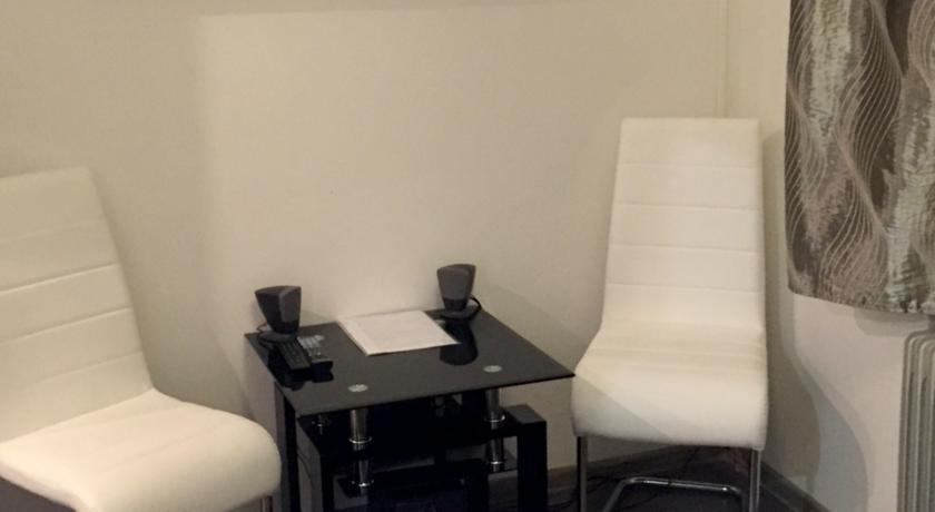 24 Hour-Self Check-In Apartment Namestie Svaeteho Egidia Попрад Стая снимка